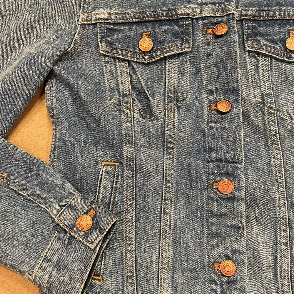 Madewell Classic Jean Jacket Size Small 100% Cotton - Picture 3 of 9